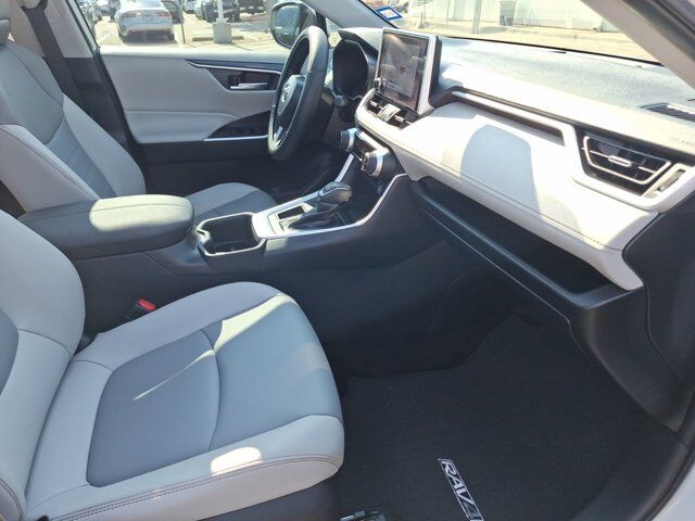 2024 Toyota RAV4 XLE Premium Hurst TX