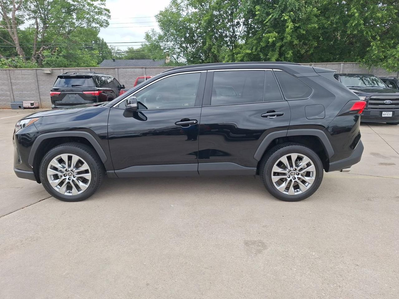 2024 Toyota RAV4 XLE Premium Hurst TX