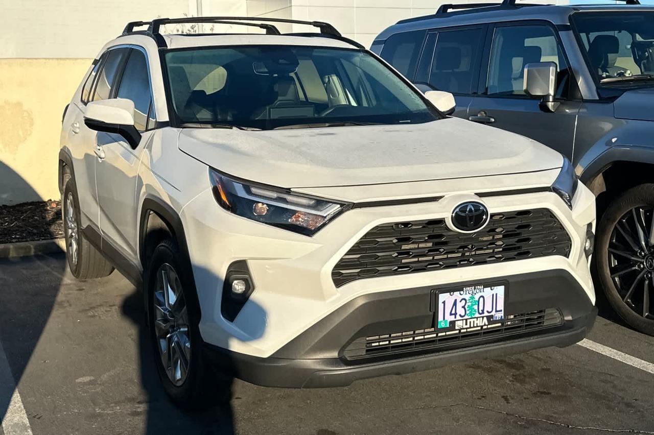 2024 Toyota RAV4 XLE Premium