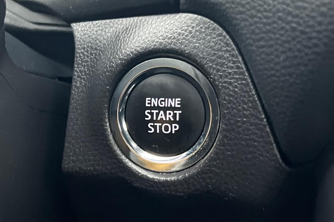 2024 Toyota RAV4 XLE Premium Roseville CA