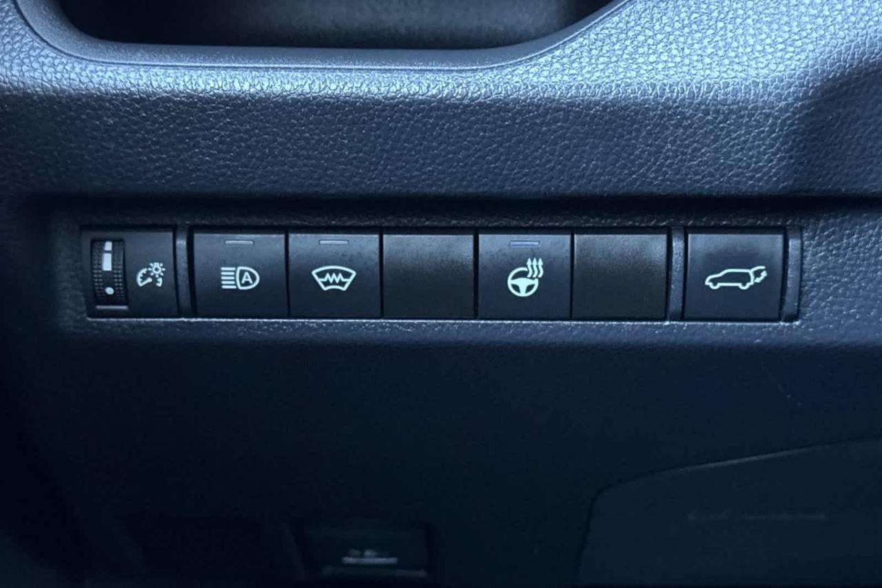 2024 Toyota RAV4 XLE Premium Roseville CA