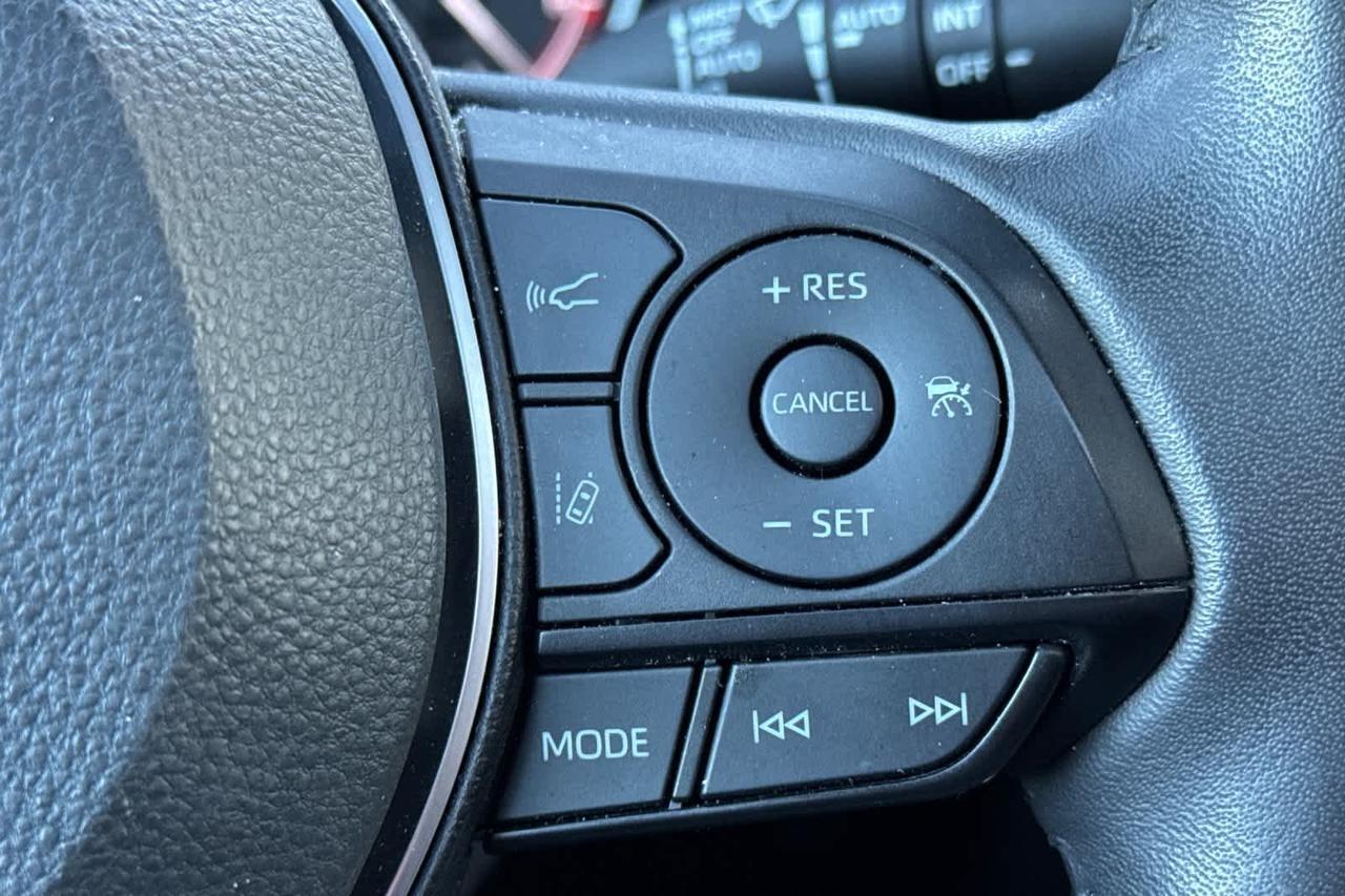 2024 Toyota RAV4 XLE Premium Roseville CA