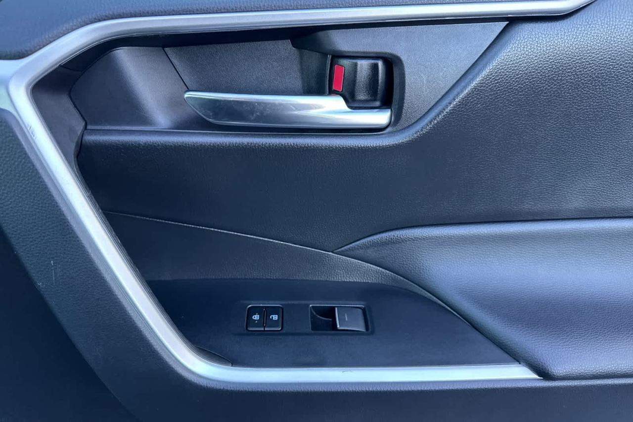 2024 Toyota RAV4 XLE Premium Roseville CA