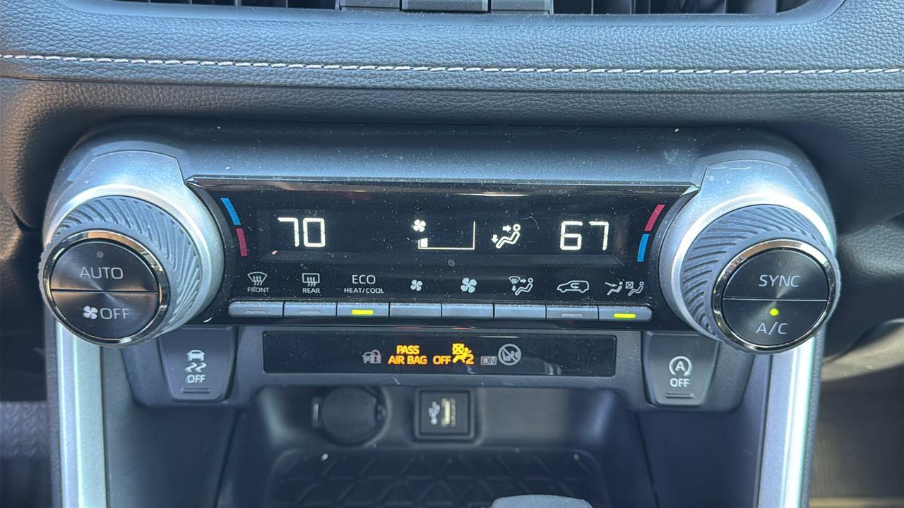 2024 Toyota RAV4 XLE Premium  Selma TX