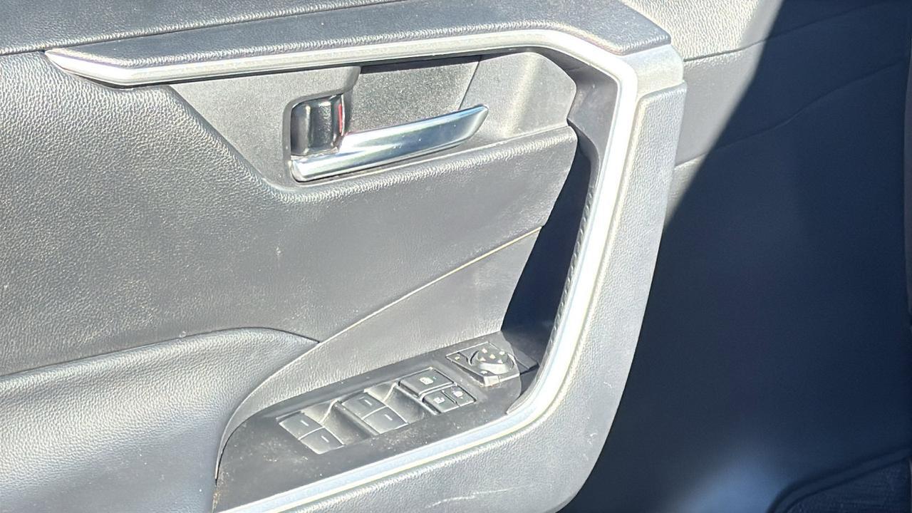 2024 Toyota RAV4 XLE Premium  Selma TX