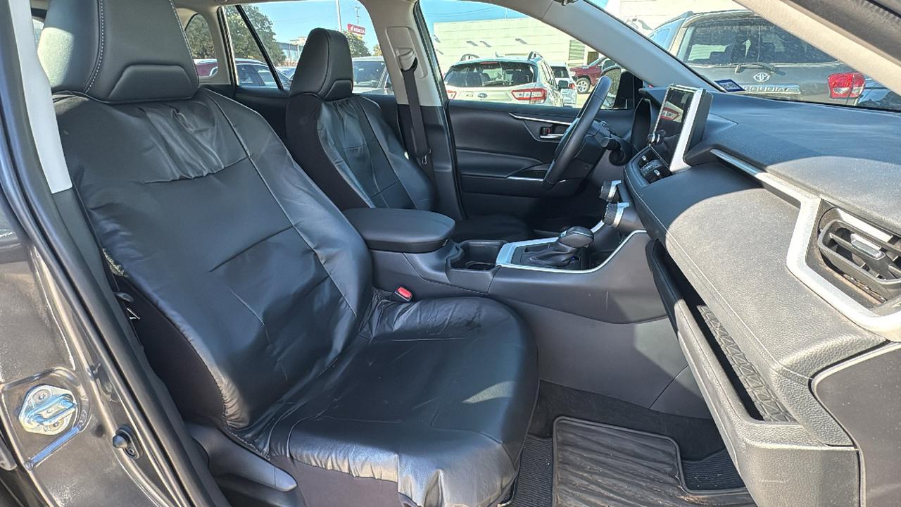 2024 Toyota RAV4 XLE Premium  Selma TX