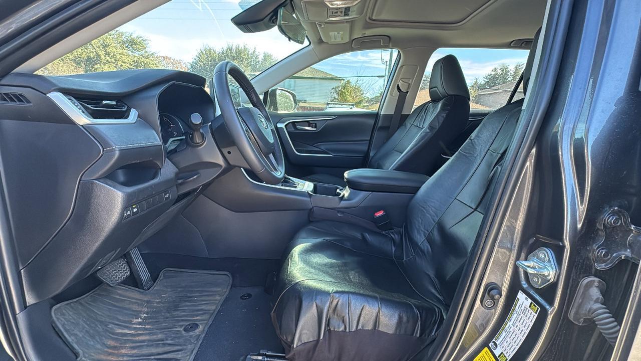 2024 Toyota RAV4 XLE Premium  Selma TX