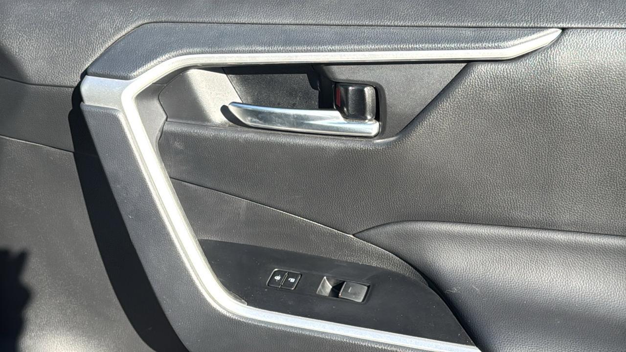 2024 Toyota RAV4 XLE Premium  Selma TX