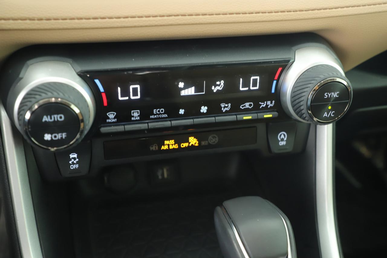 2024 Toyota RAV4 XLE Premium New Braunfels TX