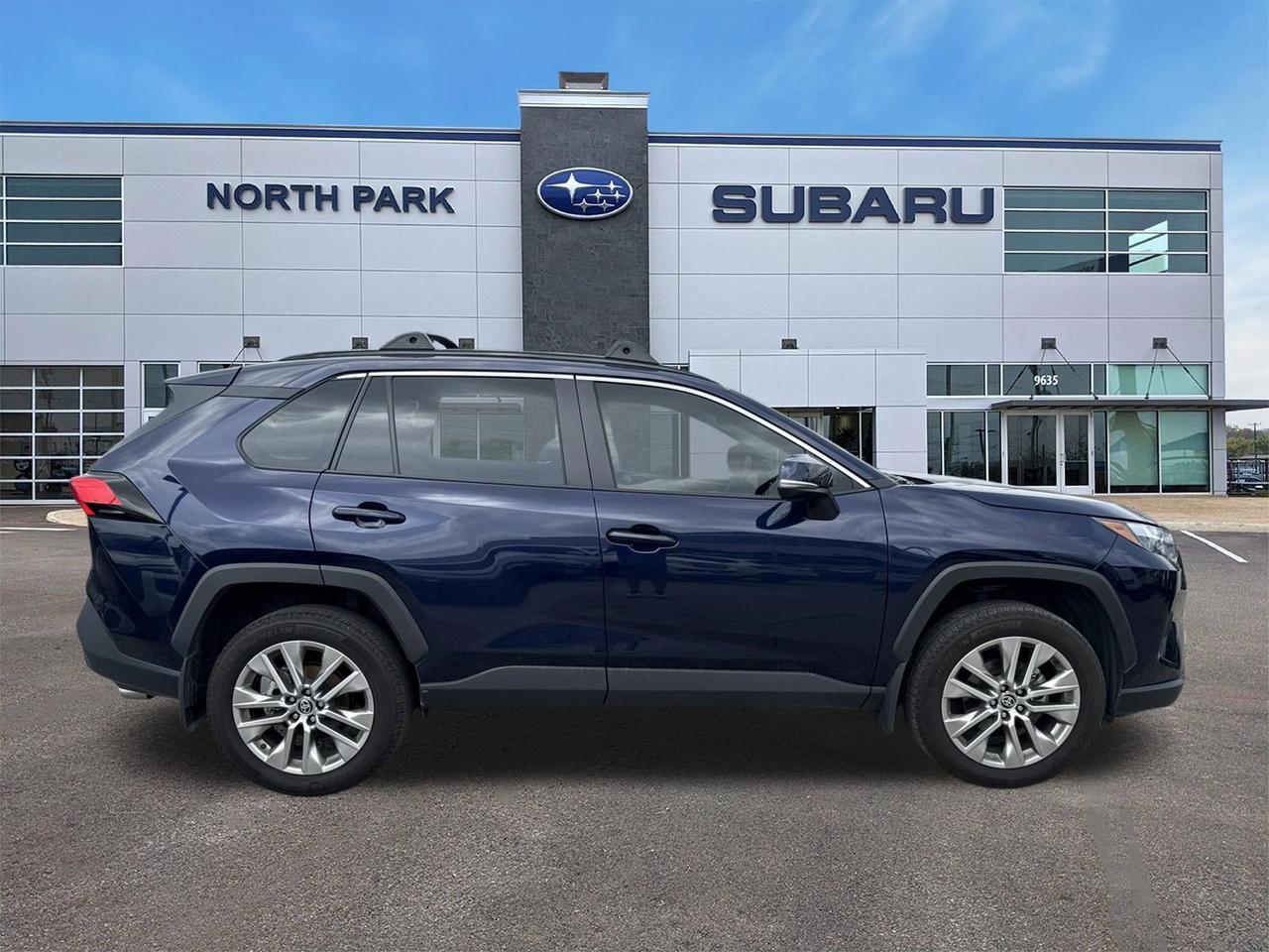 2024 Toyota RAV4 XLE Premium