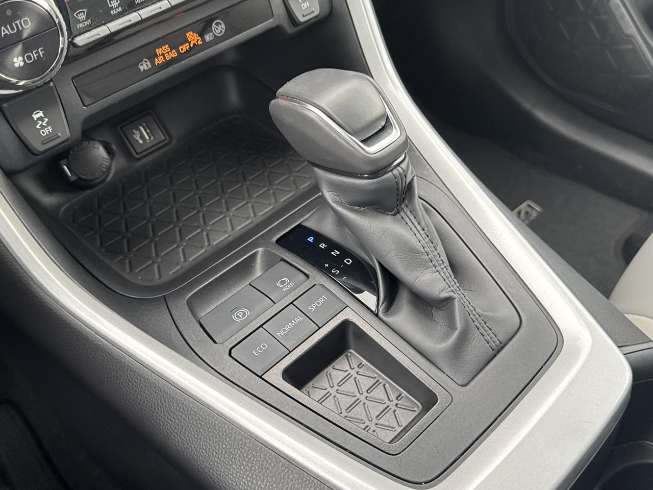 2024 Toyota RAV4 XLE Premium San Antonio TX