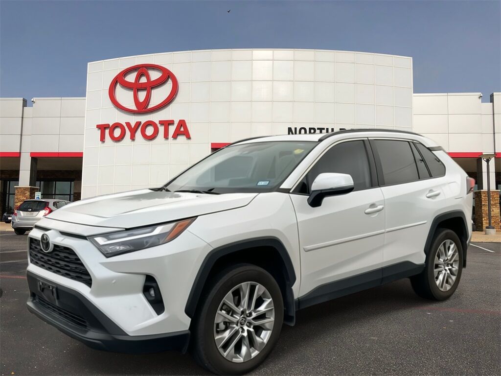 2024 Toyota RAV4 XLE Premium