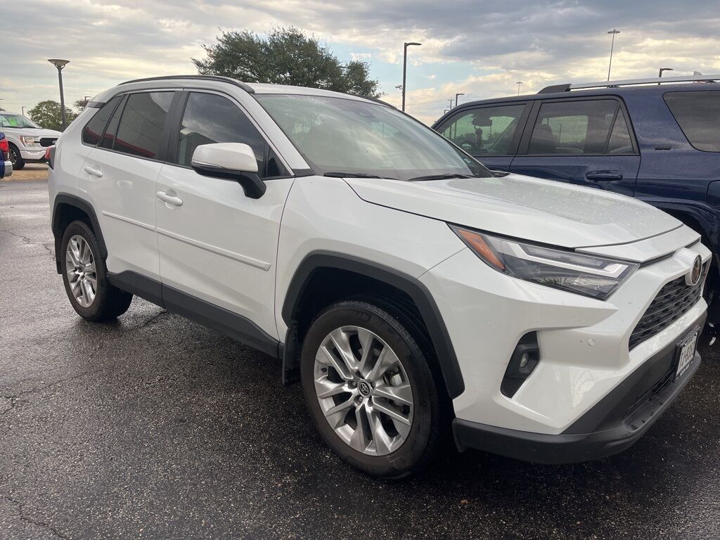 2024 Toyota RAV4 XLE Premium San Antonio TX