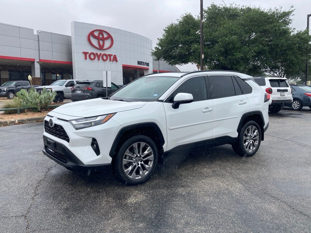 2024 Toyota RAV4