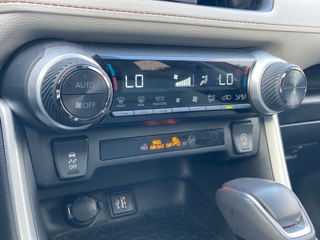 2024 Toyota RAV4 XLE Premium San Antonio TX