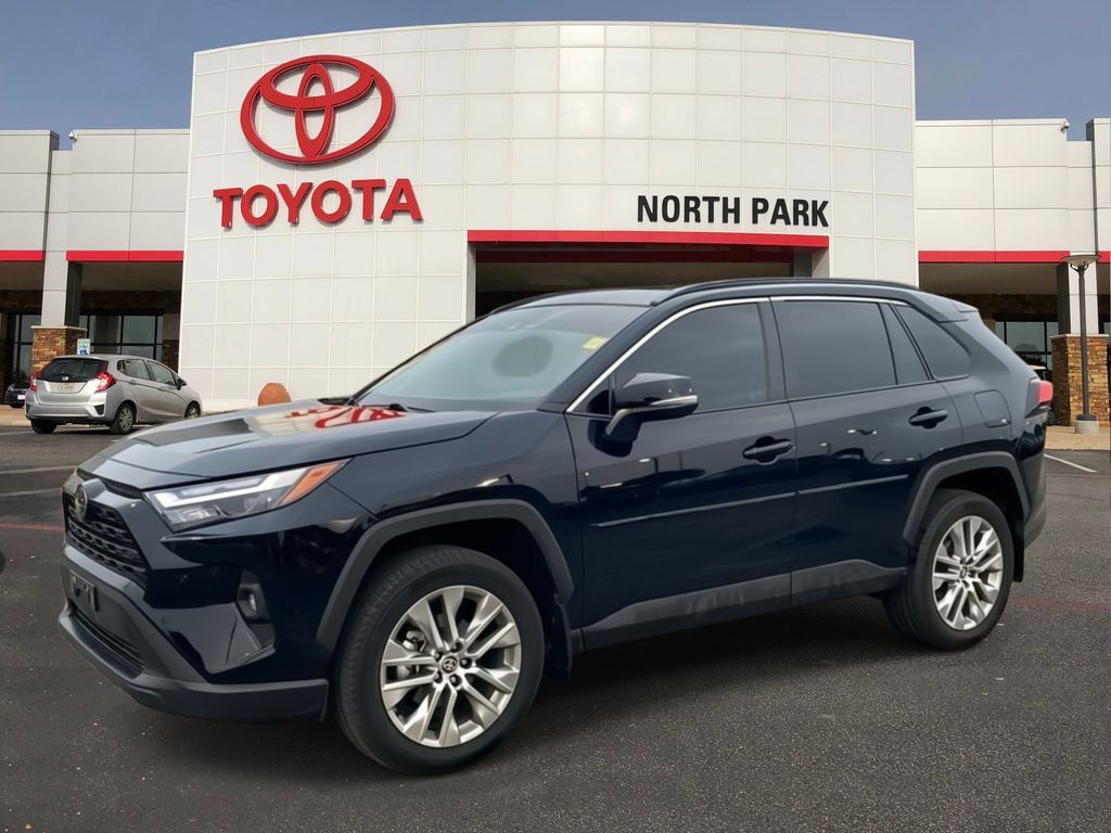 2024 Toyota RAV4 XLE Premium