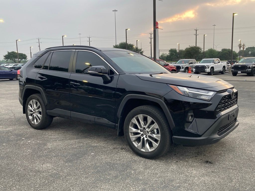 2024 Toyota RAV4 XLE Premium
