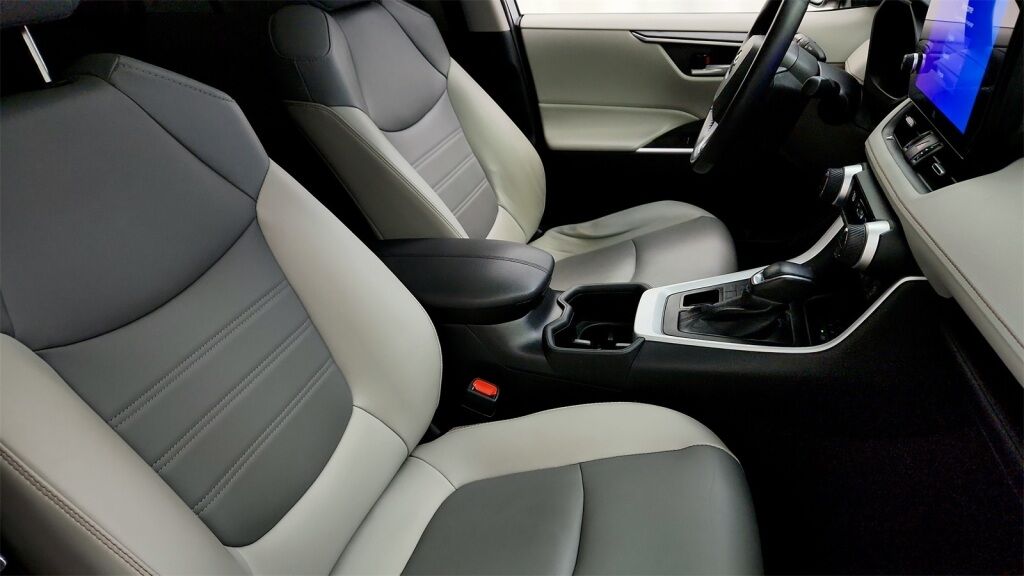 2024 Toyota RAV4 XLE Premium Laurel MD