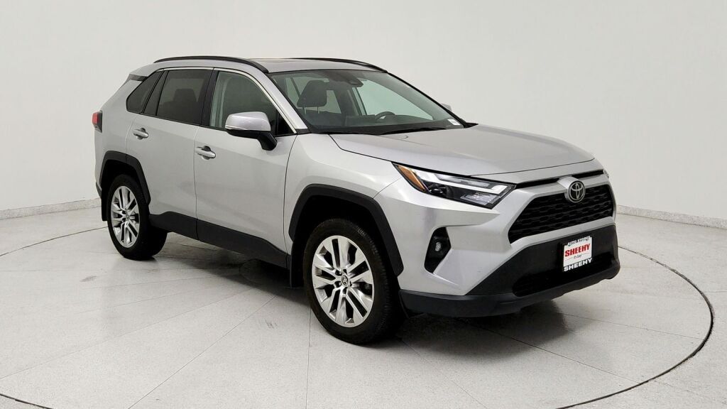 2024 Toyota RAV4 XLE Premium