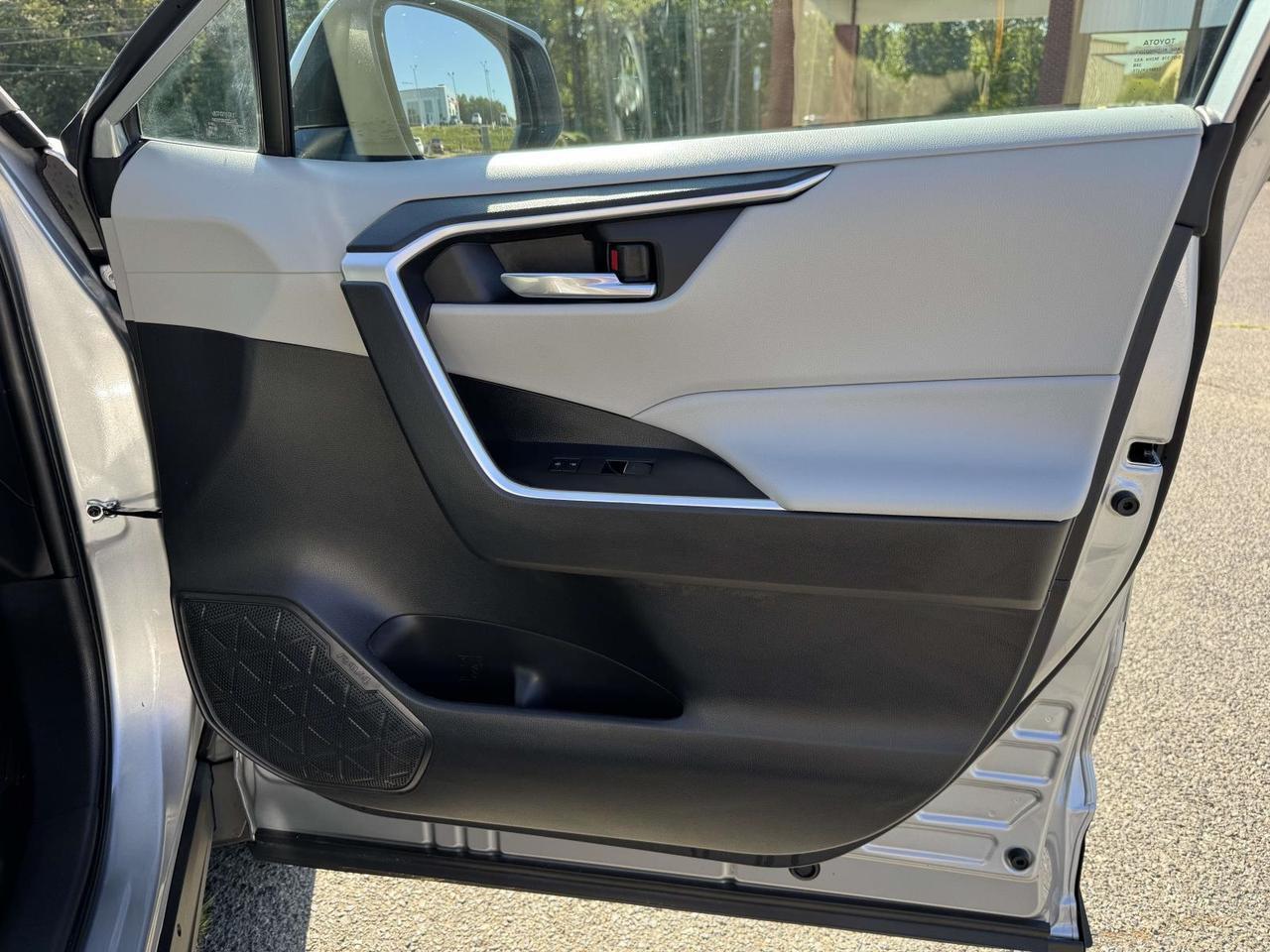 2024 Toyota RAV4 XLE Premium Fredericksburg VA