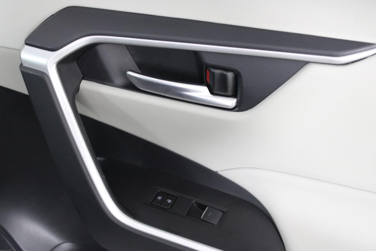 2024 Toyota RAV4 XLE Premium Fredericksburg VA