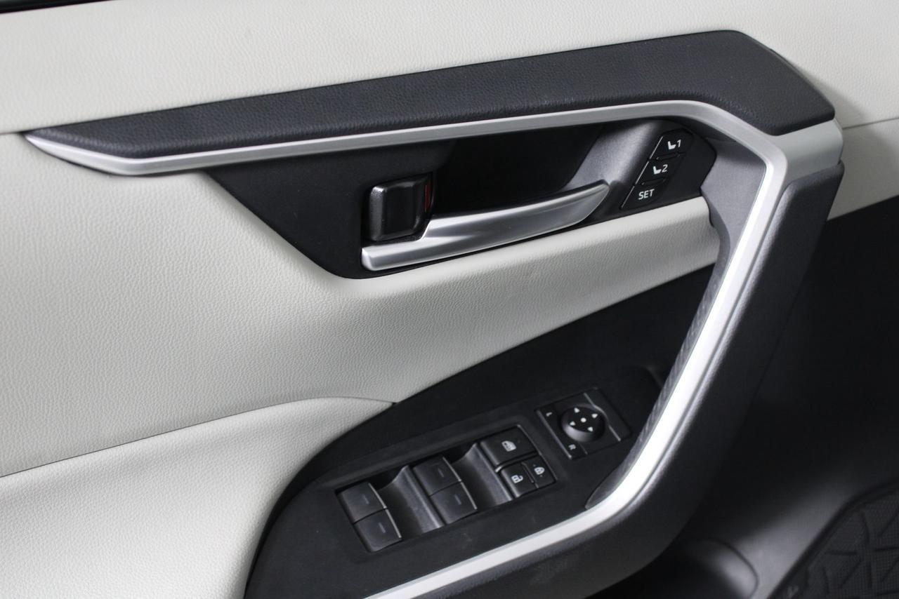 2024 Toyota RAV4 XLE Premium Fredericksburg VA