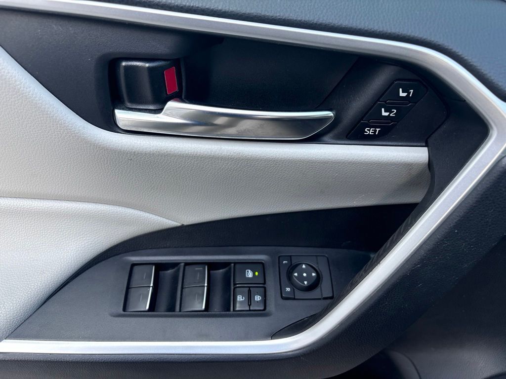 2024 Toyota RAV4 XLE Premium Cockeysville MD