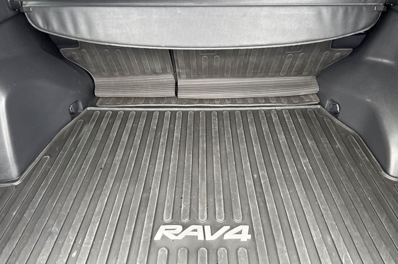 2024 Toyota RAV4 XLE Roseville CA