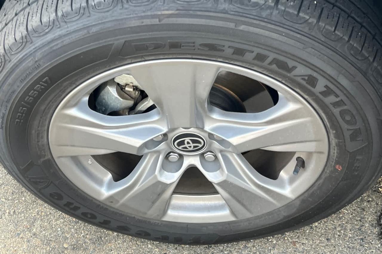 2024 Toyota RAV4 XLE Roseville CA
