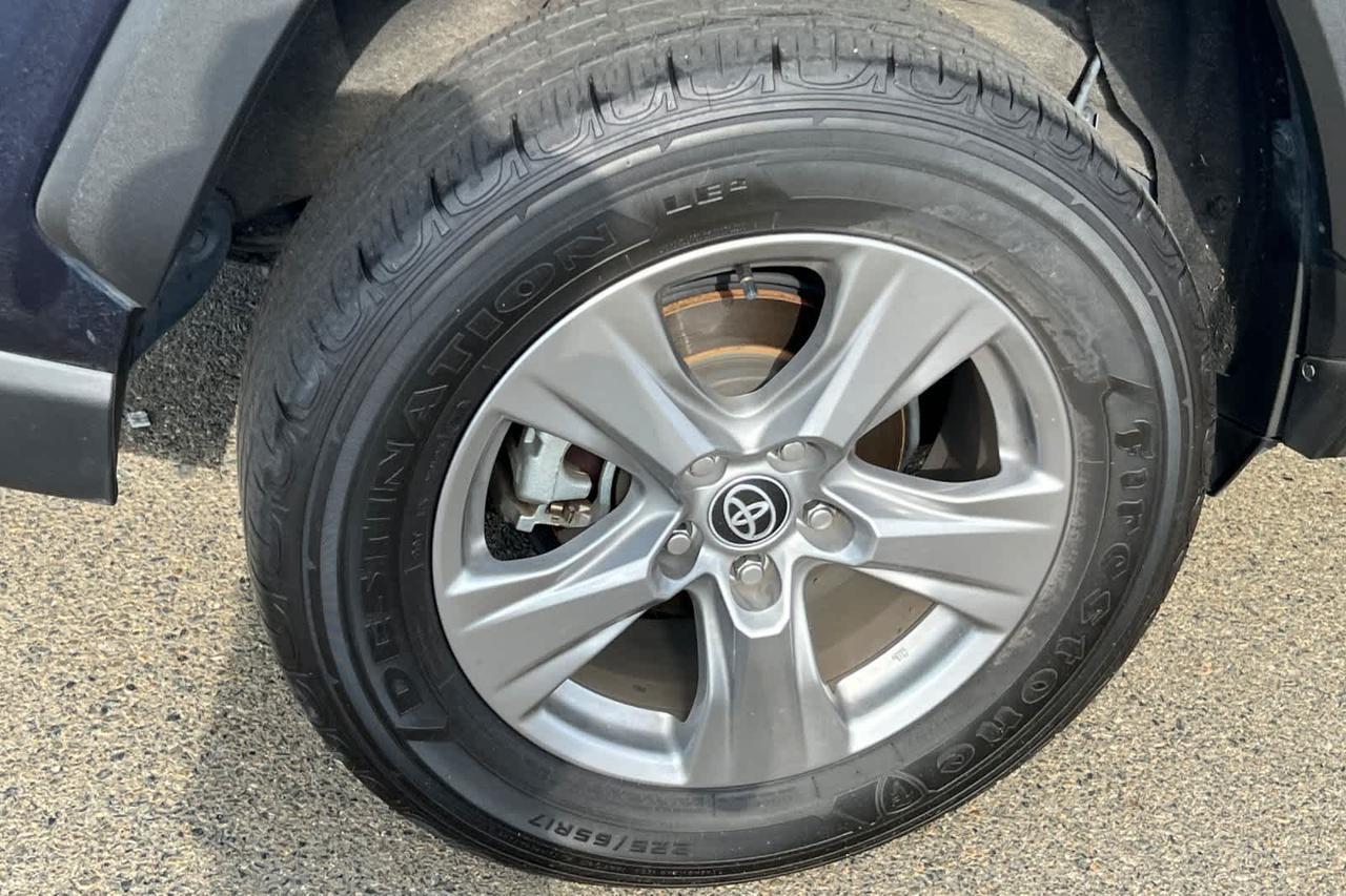 2024 Toyota RAV4 XLE Roseville CA