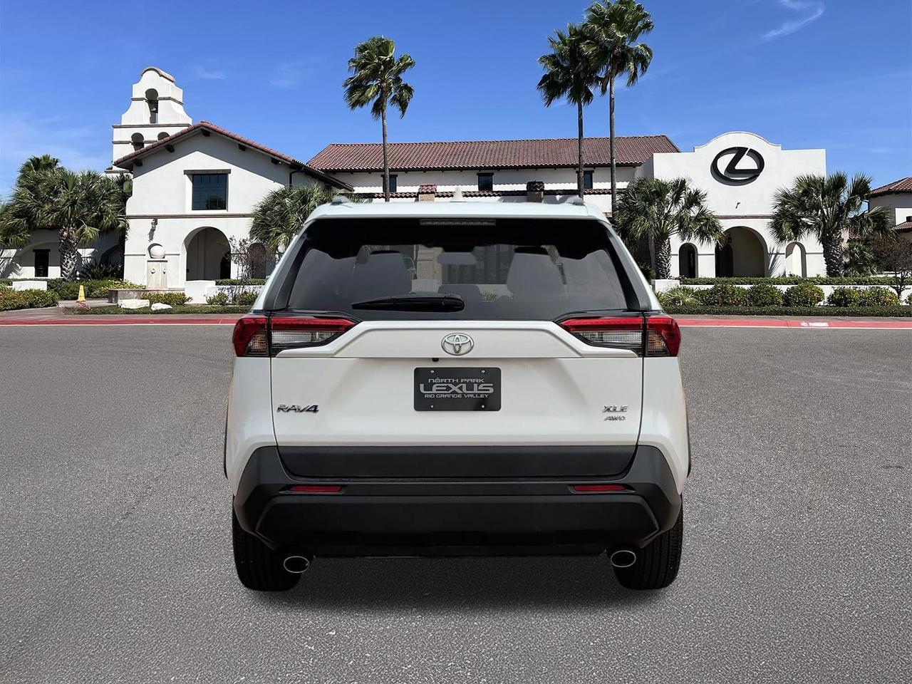 2024 Toyota RAV4 XLE