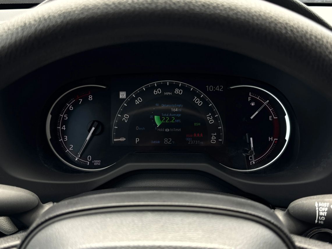 2024 Toyota RAV4 XLE Sport Utility 4D