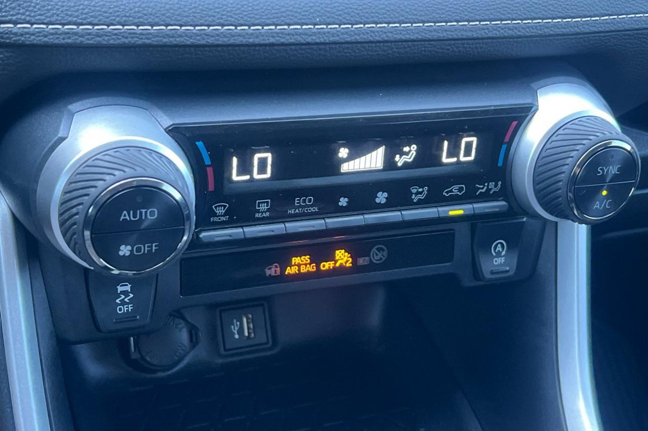 2024 Toyota RAV4 XLE Ontario OR