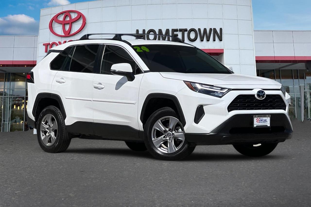 2024 Toyota RAV4 XLE Ontario OR