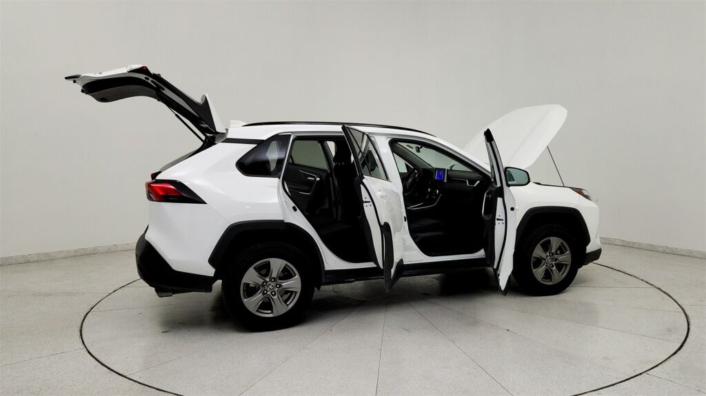 2024 Toyota RAV4 XLE Laurel MD