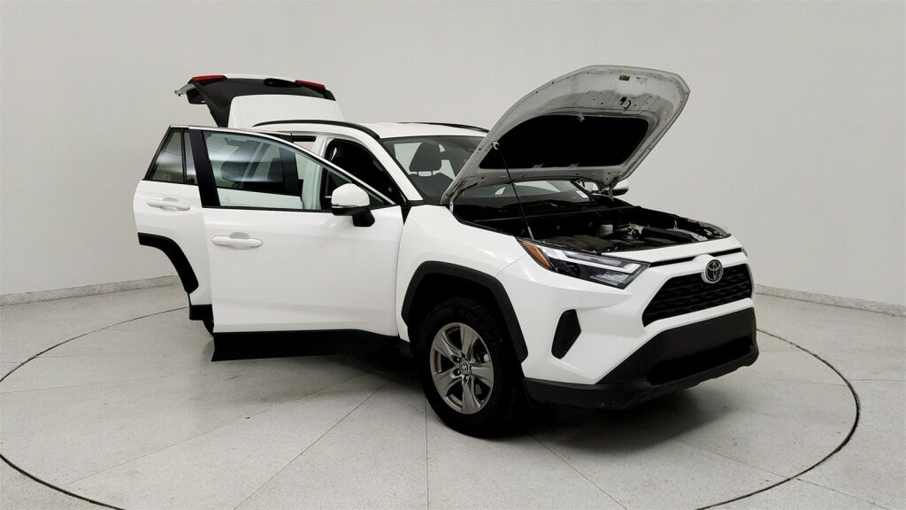 2024 Toyota RAV4 XLE Laurel MD