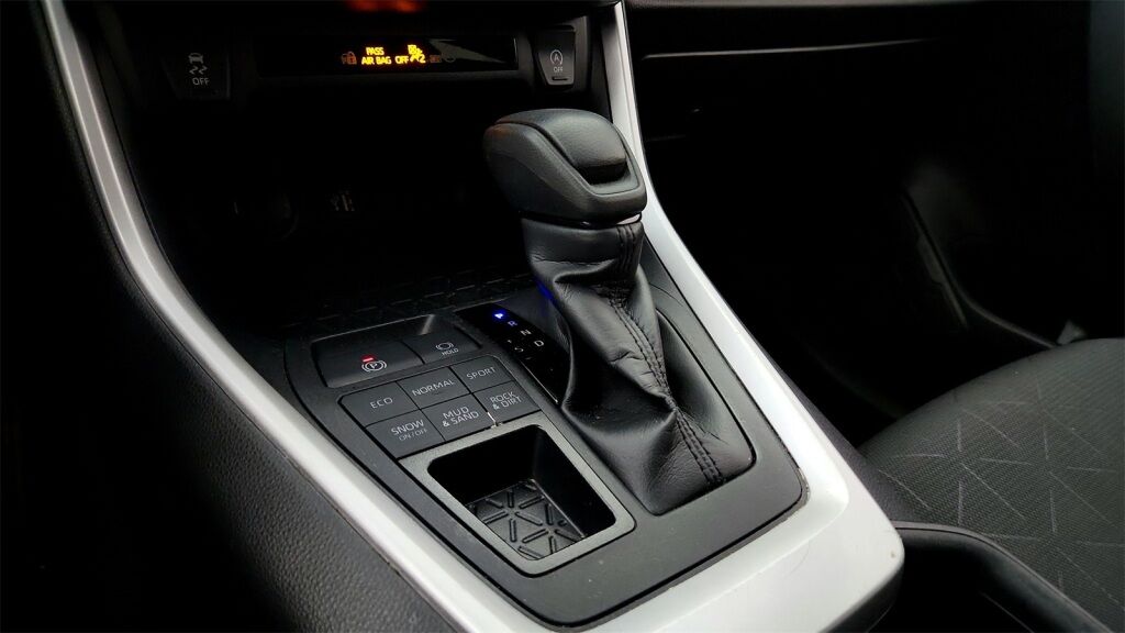 2024 Toyota RAV4 XLE Laurel MD