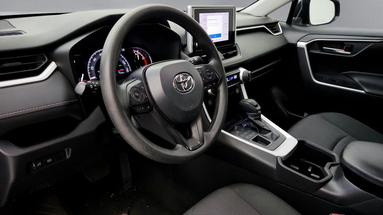 2024 Toyota RAV4 XLE Laurel MD