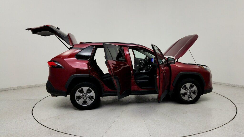 2024 Toyota RAV4 XLE Laurel MD