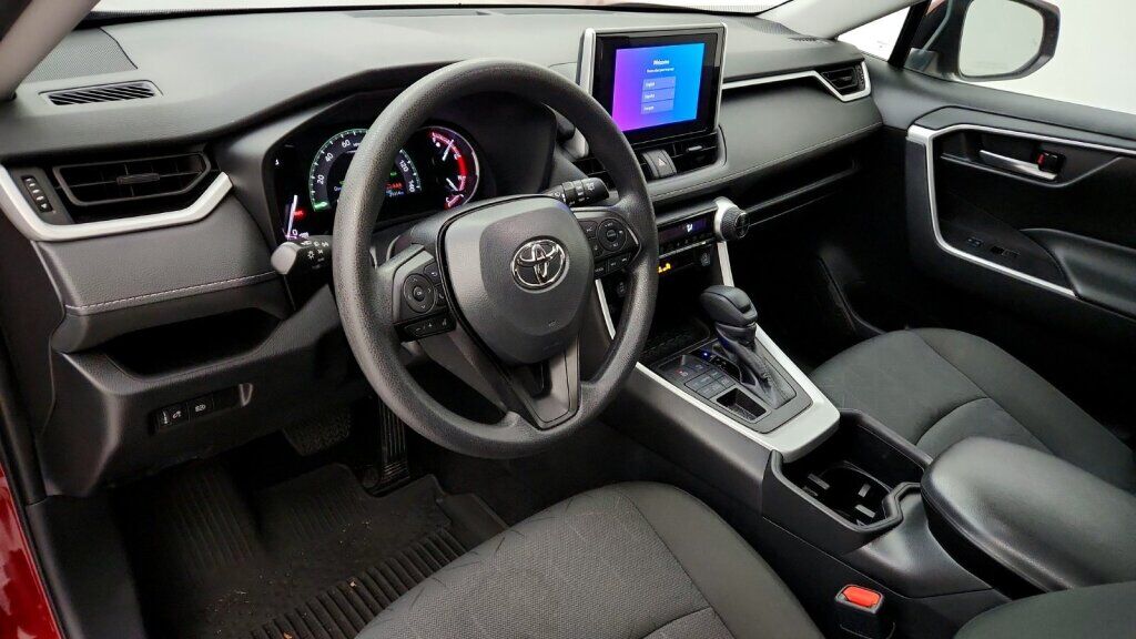 2024 Toyota RAV4 XLE Laurel MD