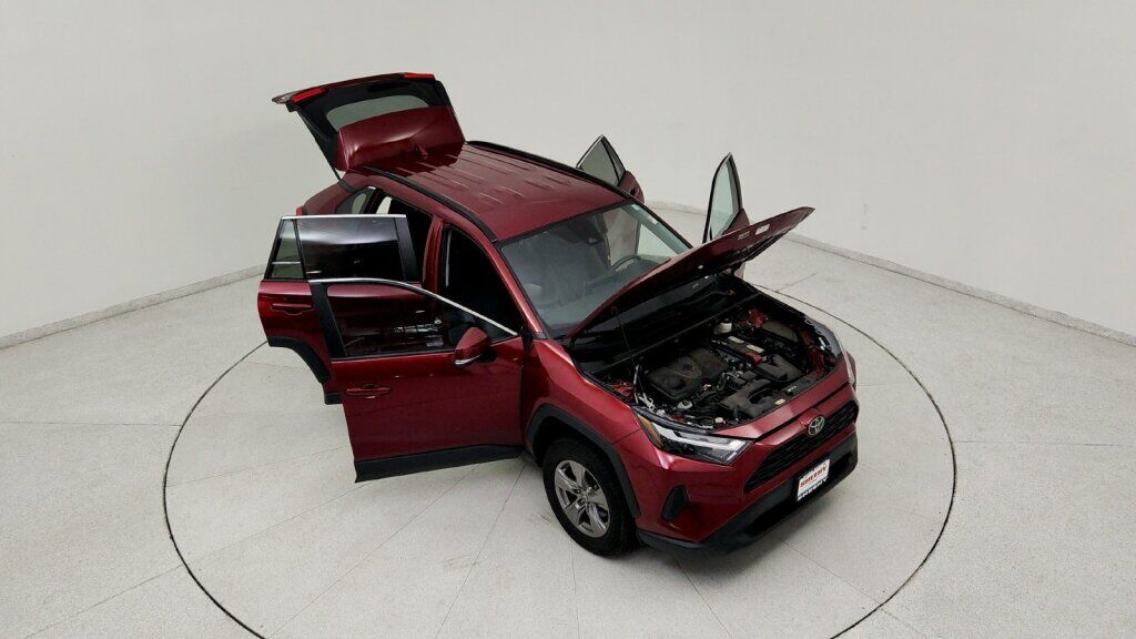 2024 Toyota RAV4 XLE Laurel MD