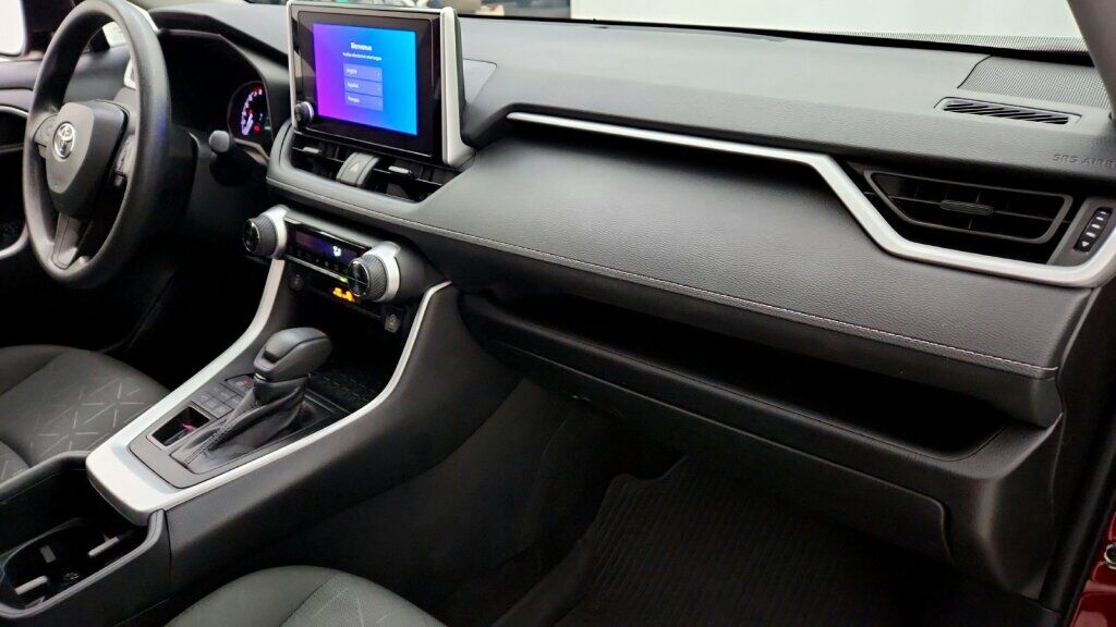 2024 Toyota RAV4 XLE Laurel MD