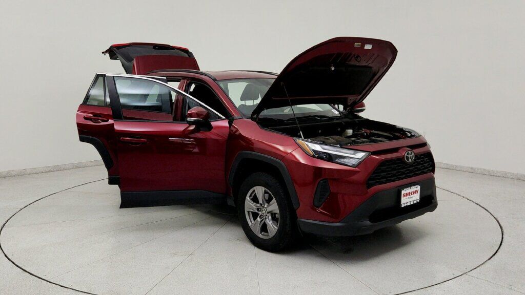 2024 Toyota RAV4 XLE Laurel MD