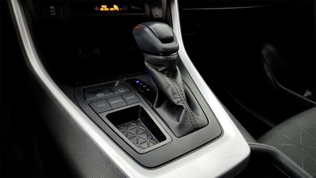 2024 Toyota RAV4 XLE Laurel MD