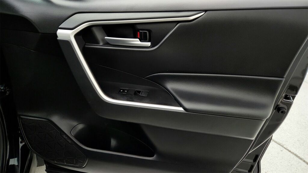 2024 Toyota RAV4 XLE Laurel MD