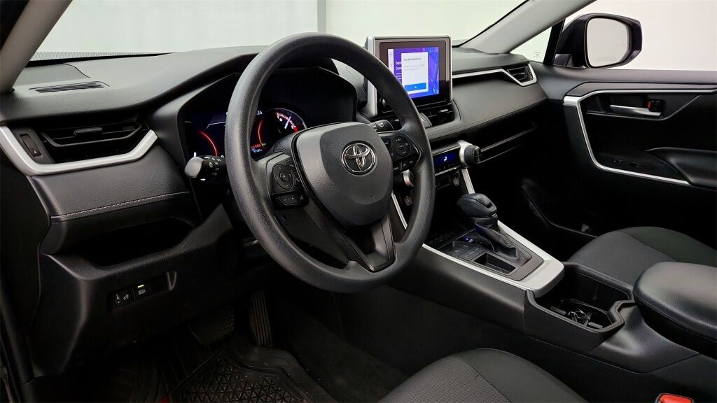 2024 Toyota RAV4 XLE Laurel MD