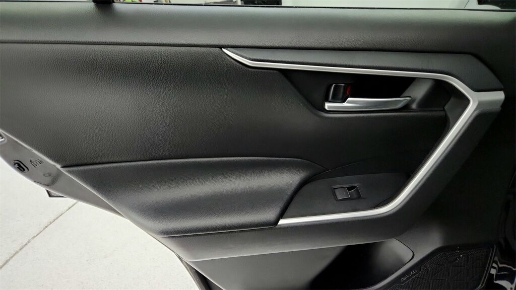 2024 Toyota RAV4 XLE Laurel MD