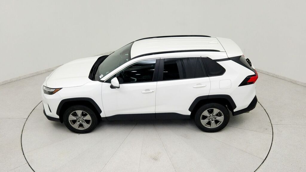 2024 Toyota RAV4 XLE Laurel MD