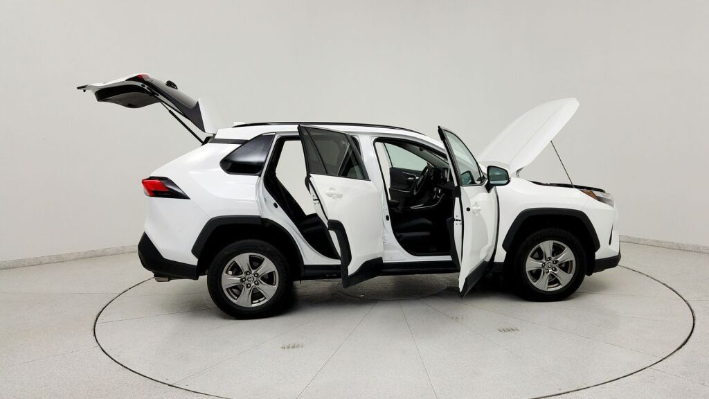 2024 Toyota RAV4 XLE Laurel MD