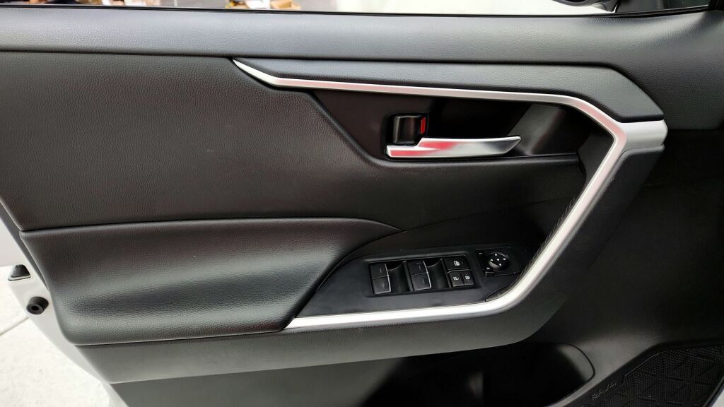 2024 Toyota RAV4 XLE Laurel MD